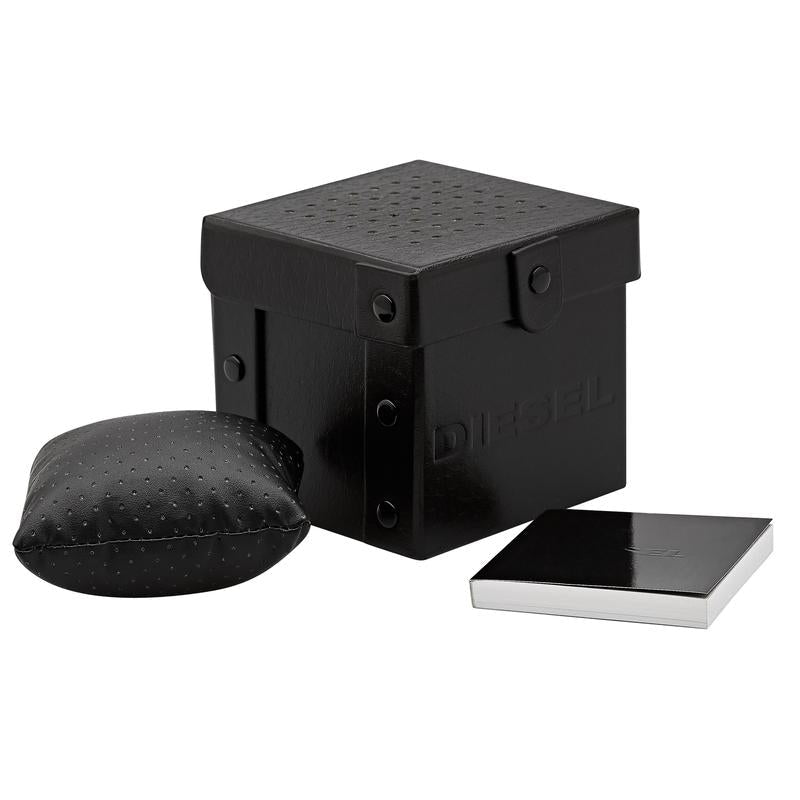 Diesel DZ7333 — Reloj Mr. Daddy 2.0 para Hombre Dorado y Negro